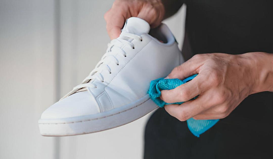 regular-brand-shoe-cleaning