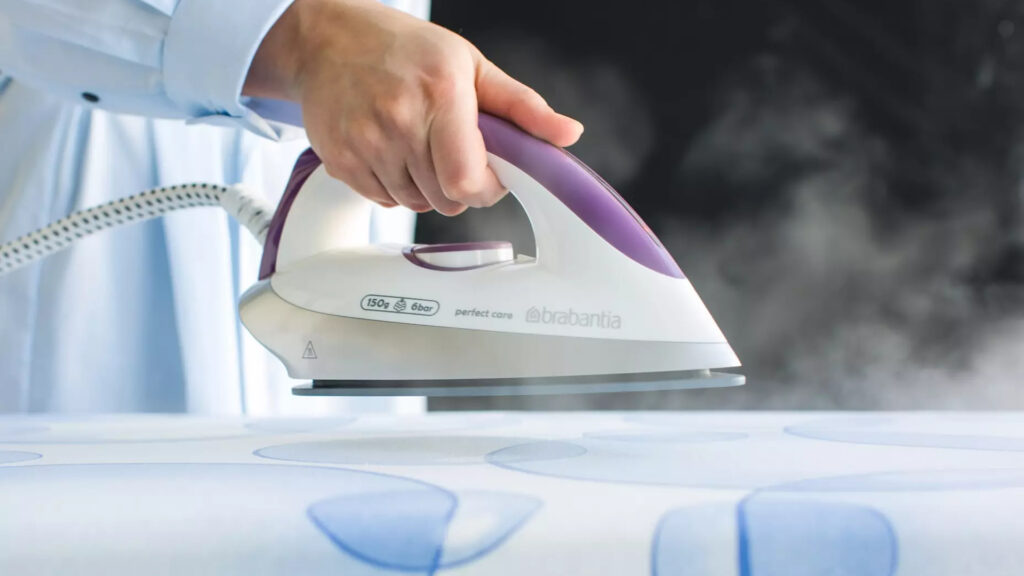 cloths Ironing services