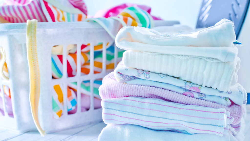 baby clooths and towels