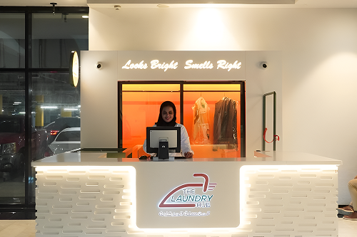 The Laundry Hub front desk service reception area